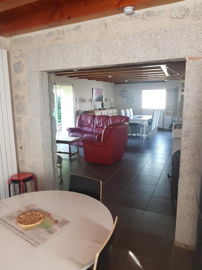 Gite A La Campagne Noailhac  Buitenkant foto